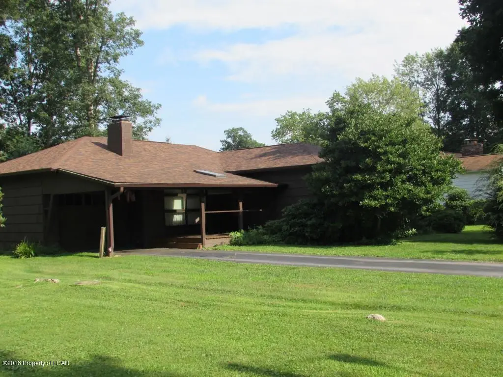 16 Oak Street, Mountain Top in Mountain Top