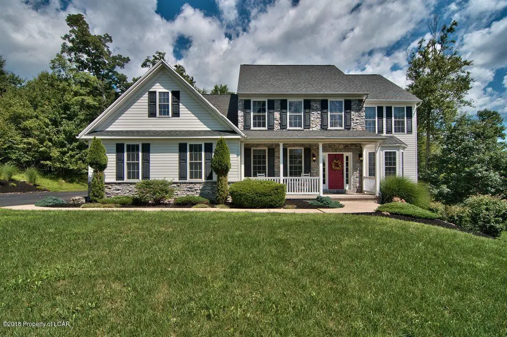 312 Candlewood Circle, Mountain Top in Mountain Top