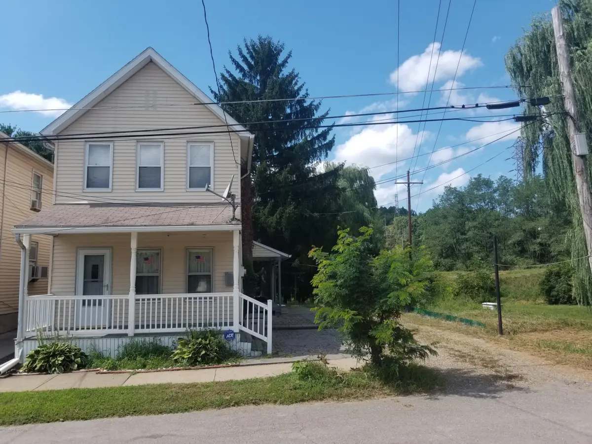 866 N Washington Street, Wilkes-Barre in Wilkes-Barre