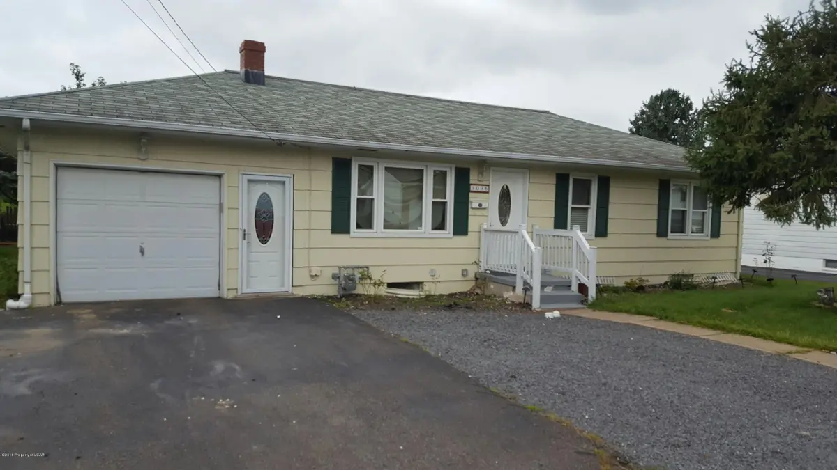 1036 Carson Street, Hazleton in Hazleton