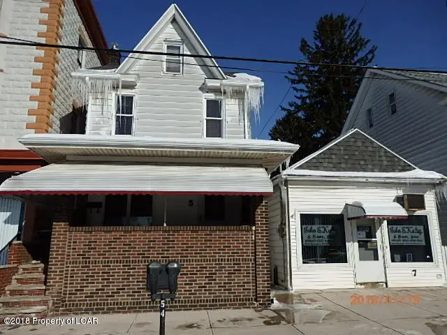 5 W broad Street, West Hazleton in West Hazleton