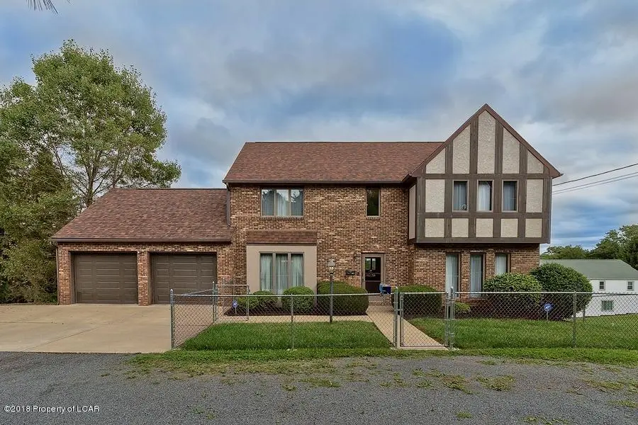 129 Lincoln Drive, Shavertown in Shavertown
