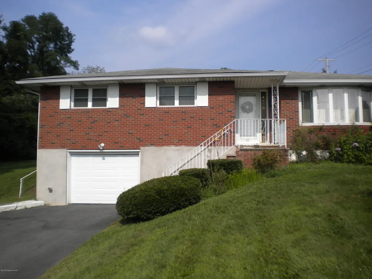 54 W Saylor Avenue, Plains in Plains