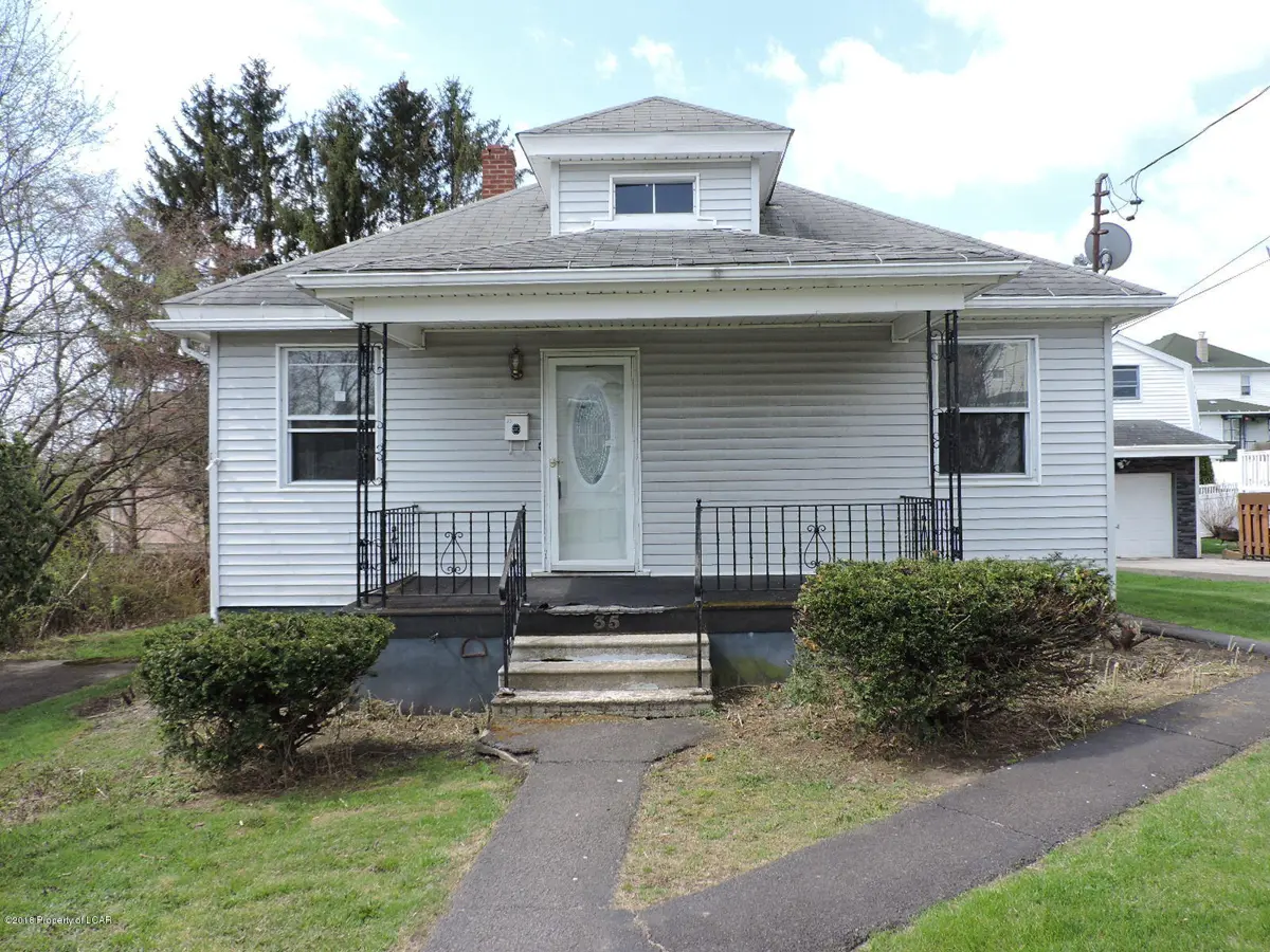 35 Penrose Street, Peckville in Peckville