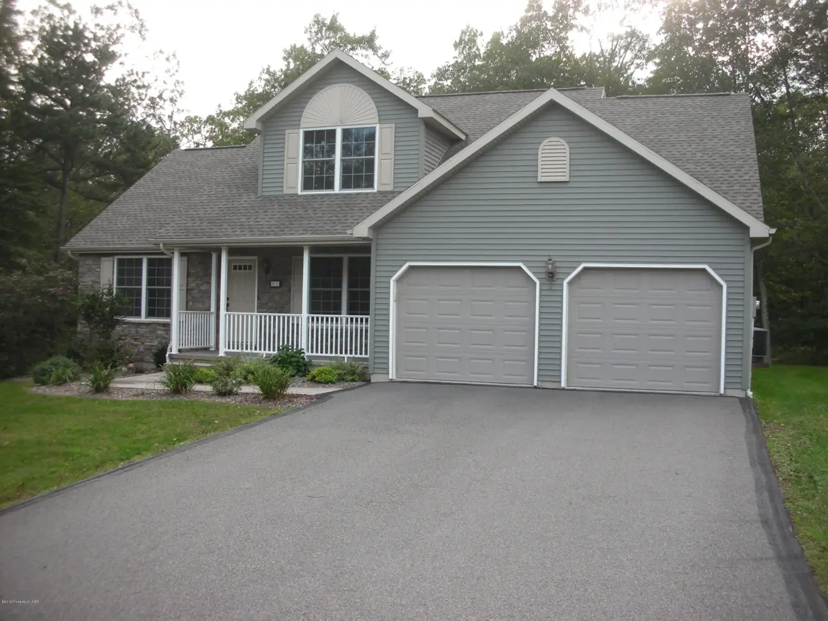 91 Colony Drive, Hazleton in Hazleton