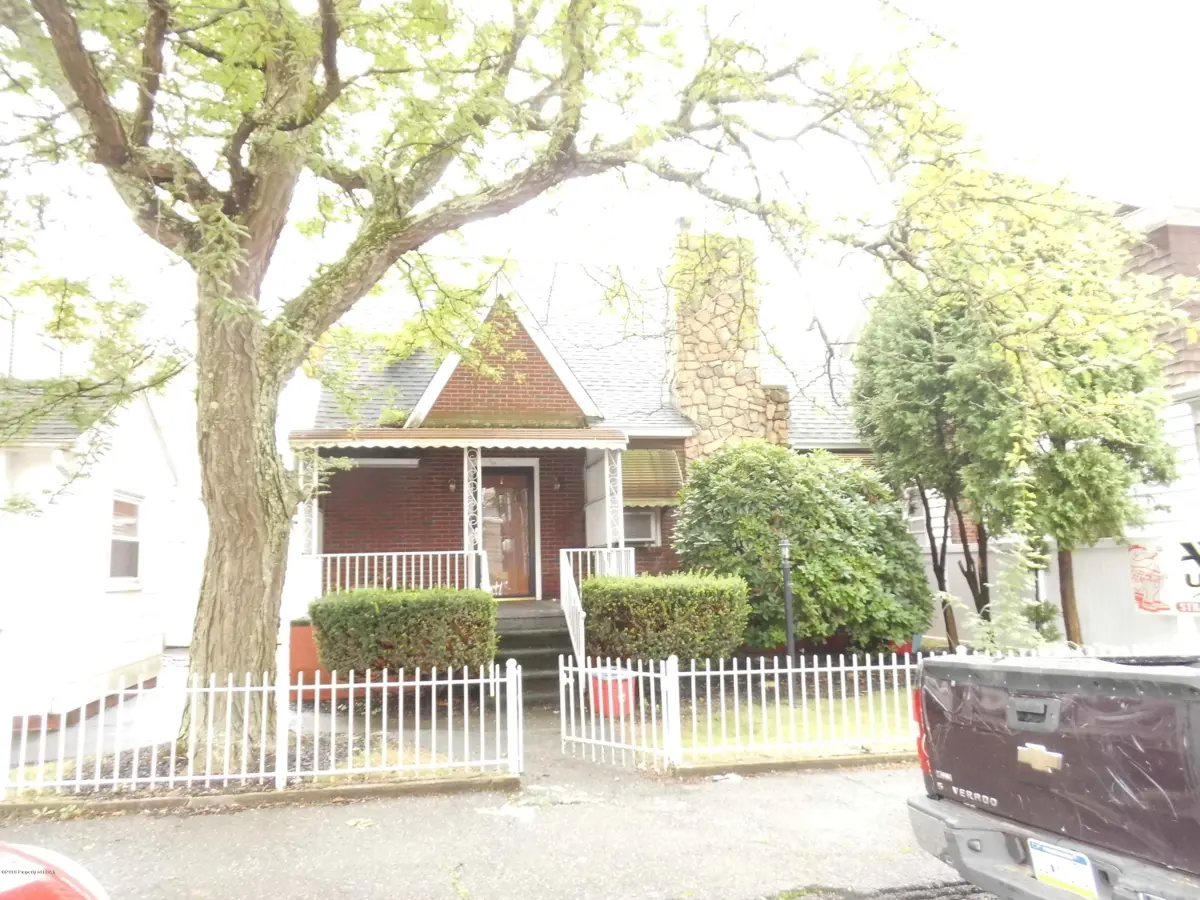 106 Winters Avenue, West Hazleton in West Hazleton
