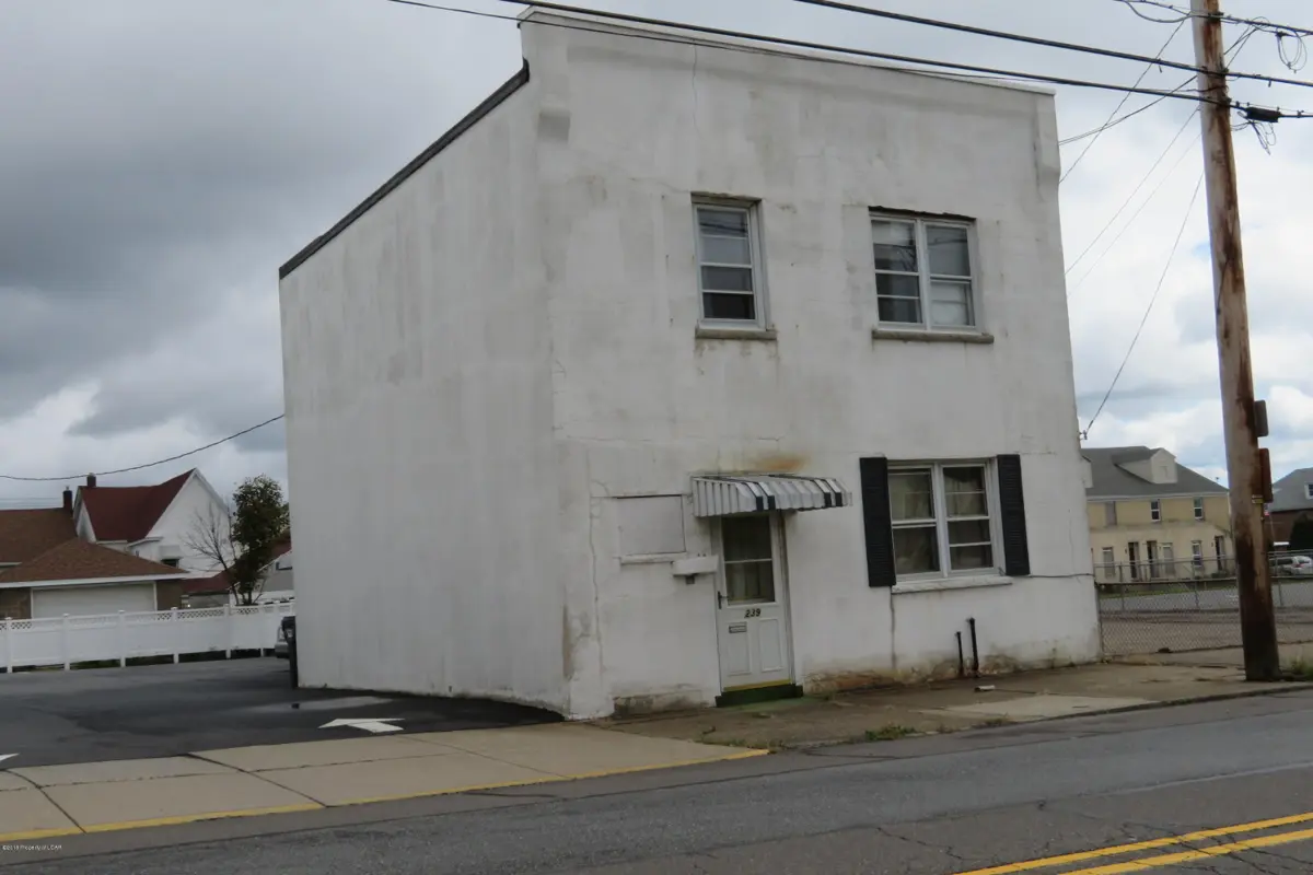 239 Centre, Freeland in Freeland