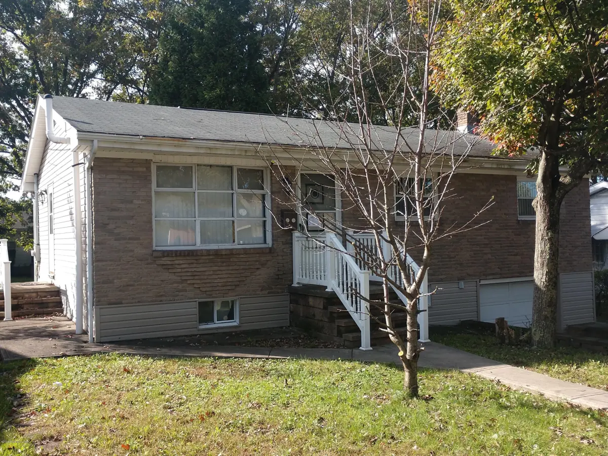 998 Seybert Street, Hazleton in Hazleton