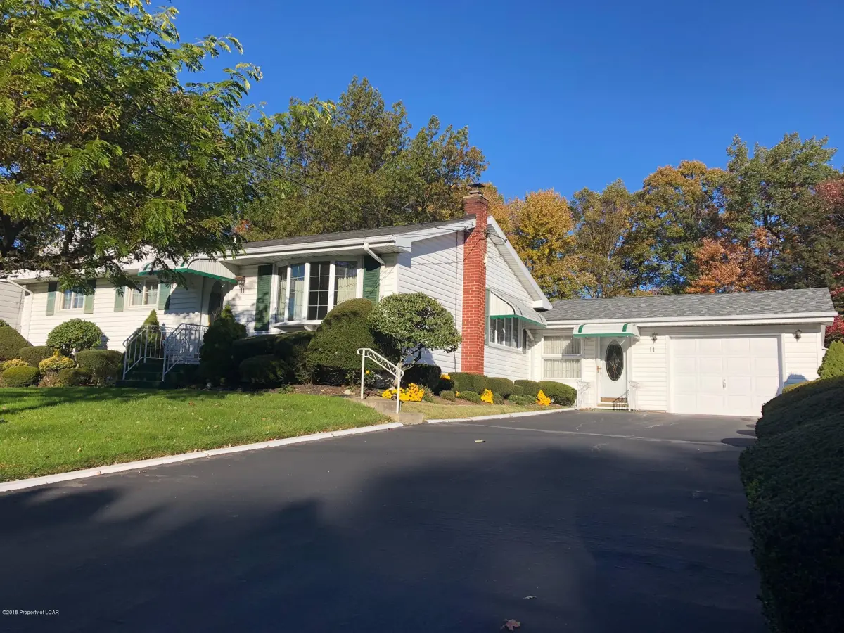 11 E Hollywood Boulevard, Hazleton in Hazleton