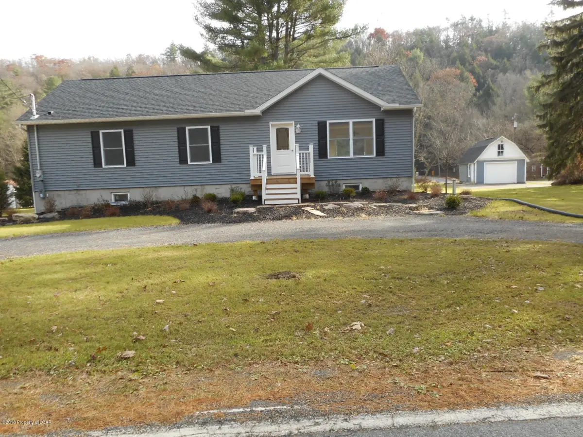 161 Reyburn Road, Shickshinny in Shickshinny