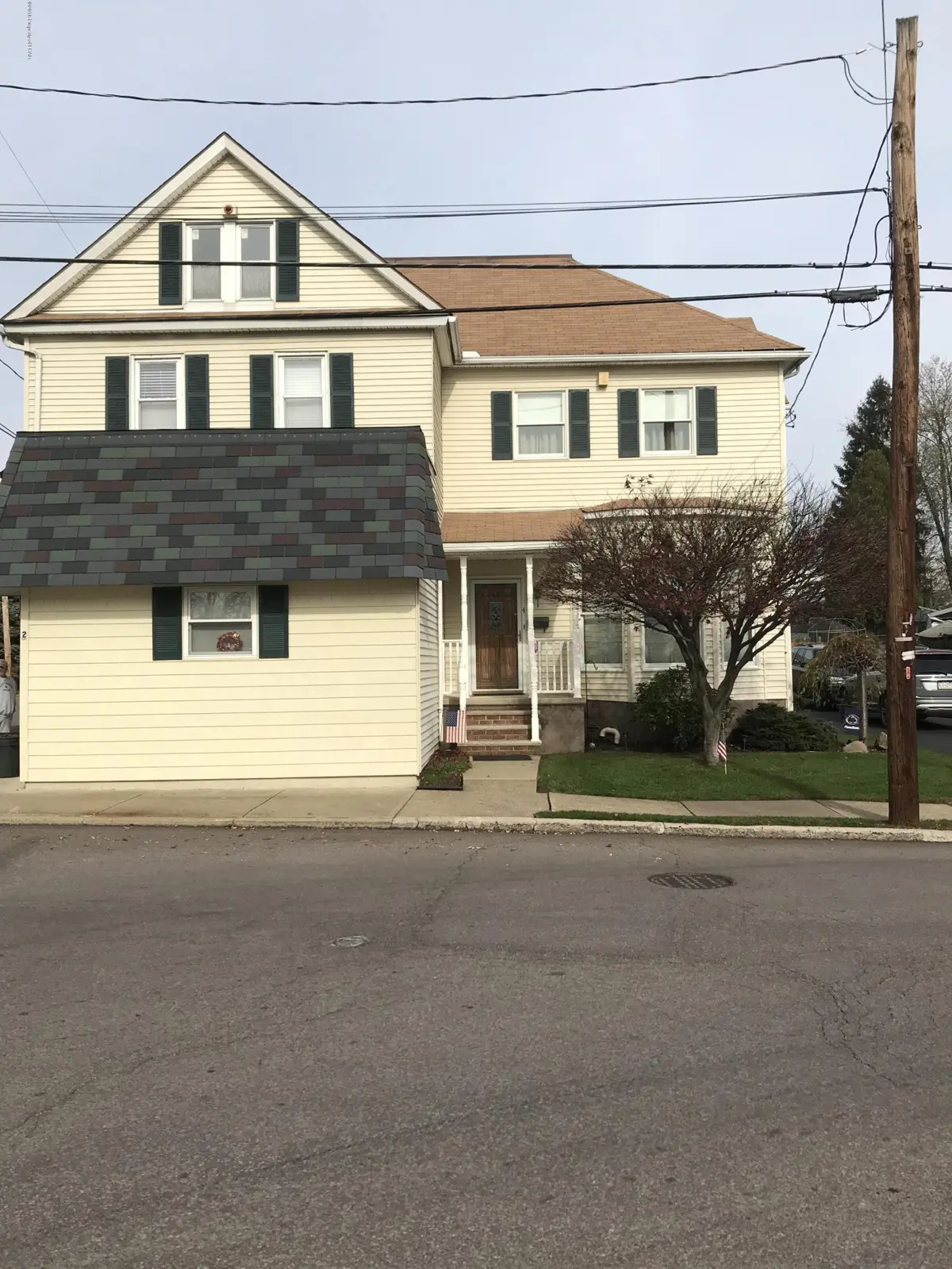 2&4 Miner, Hudson in Hudson