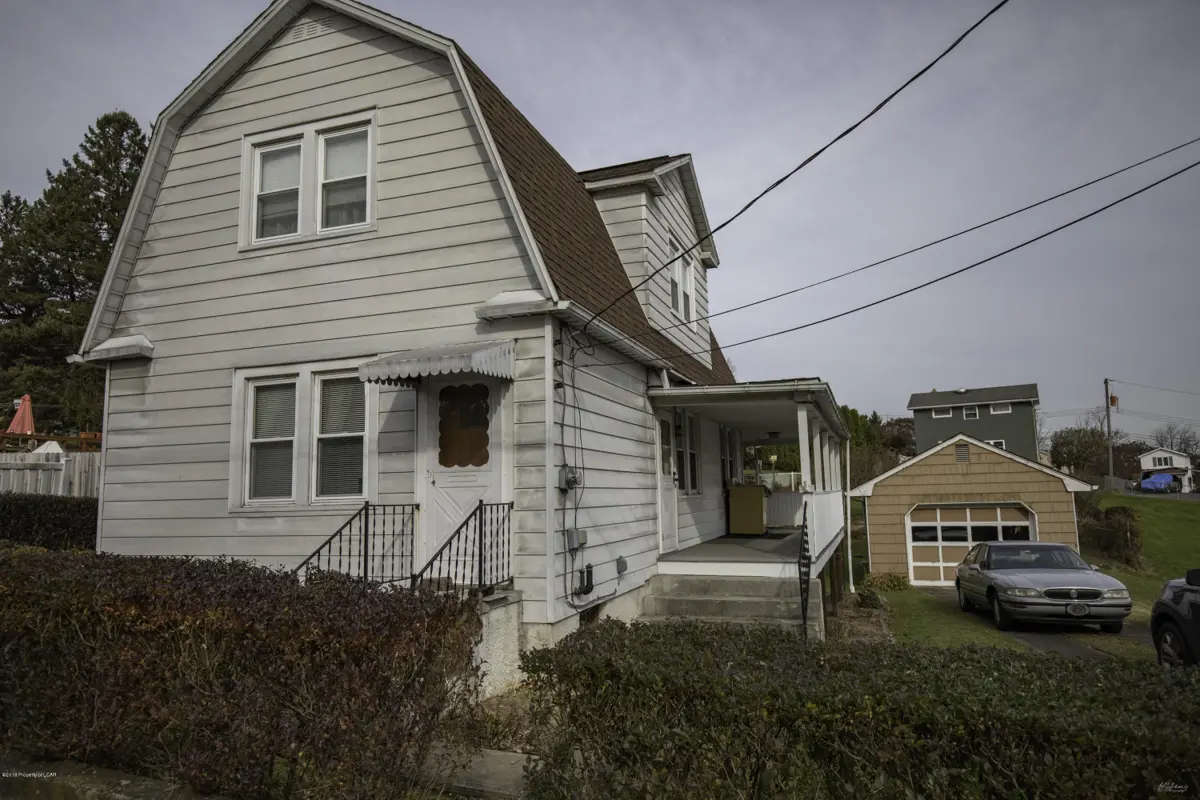 250 W Mountain Road, Plymouth in Plymouth