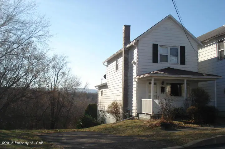 24 East Broadway Street, Larksville in Larksville