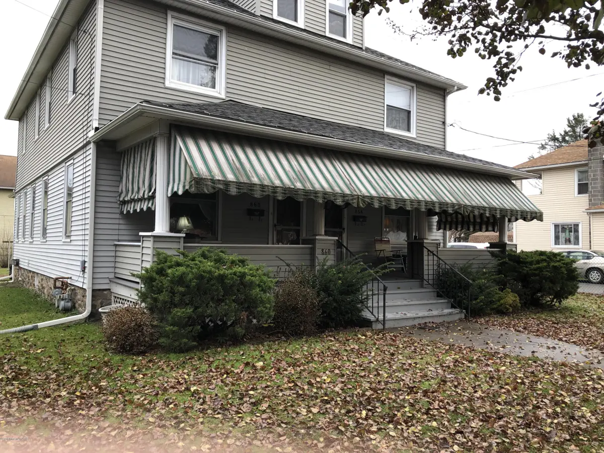 858-860 Exeter Avenue, Exeter in Exeter
