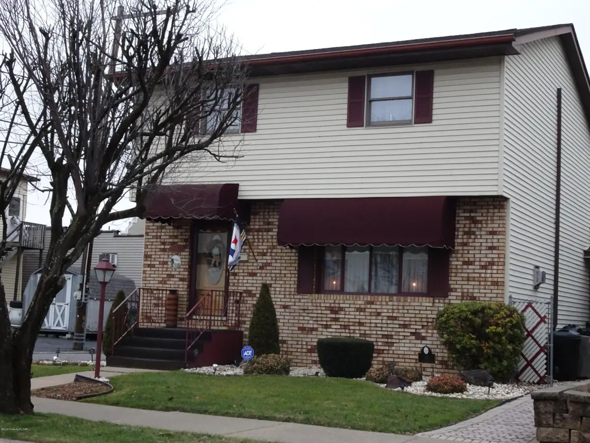 14 S Goodwin Avenue, Kingston in Kingston