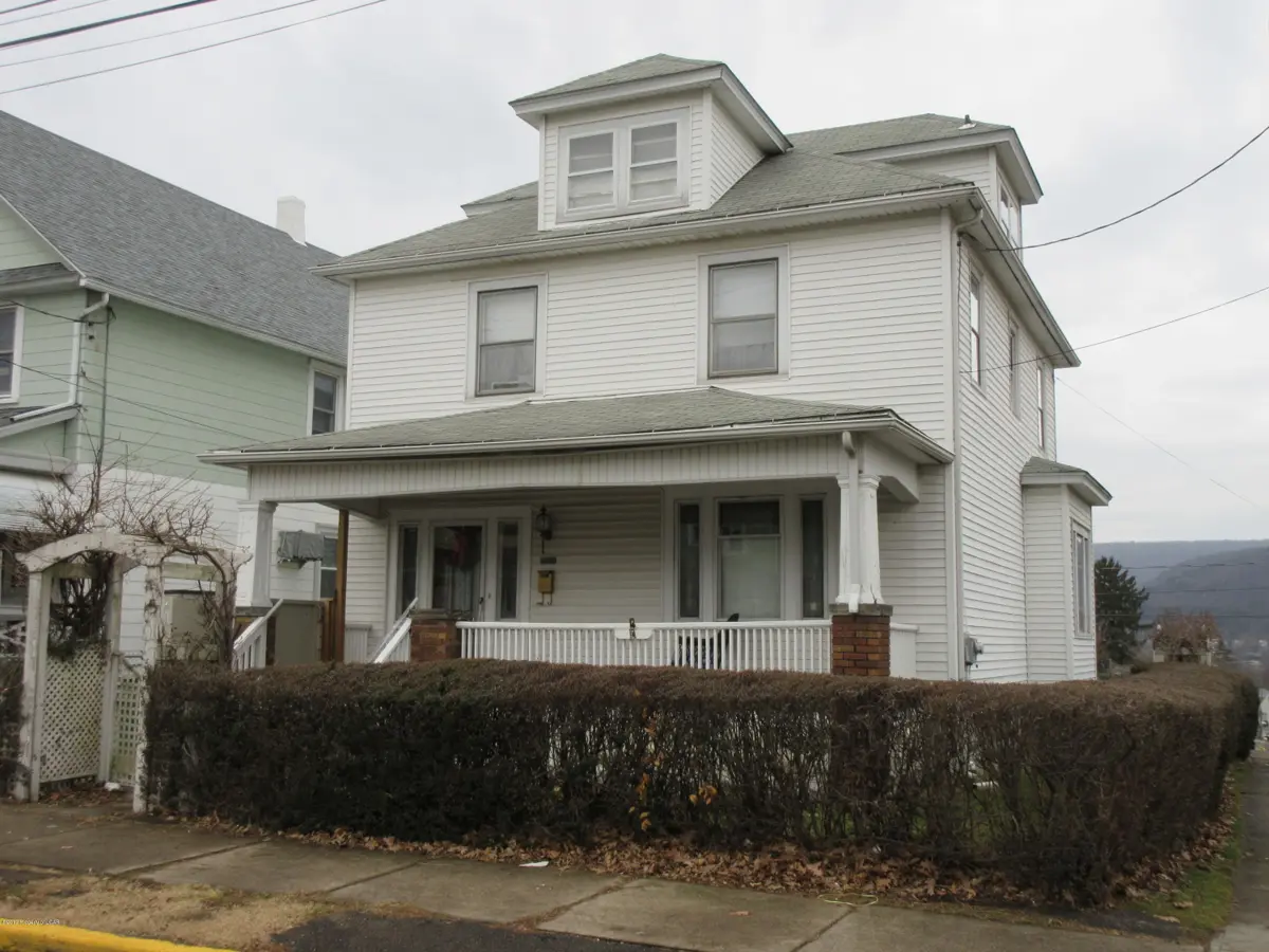 396 E Noble Street, Nanticoke in Nanticoke