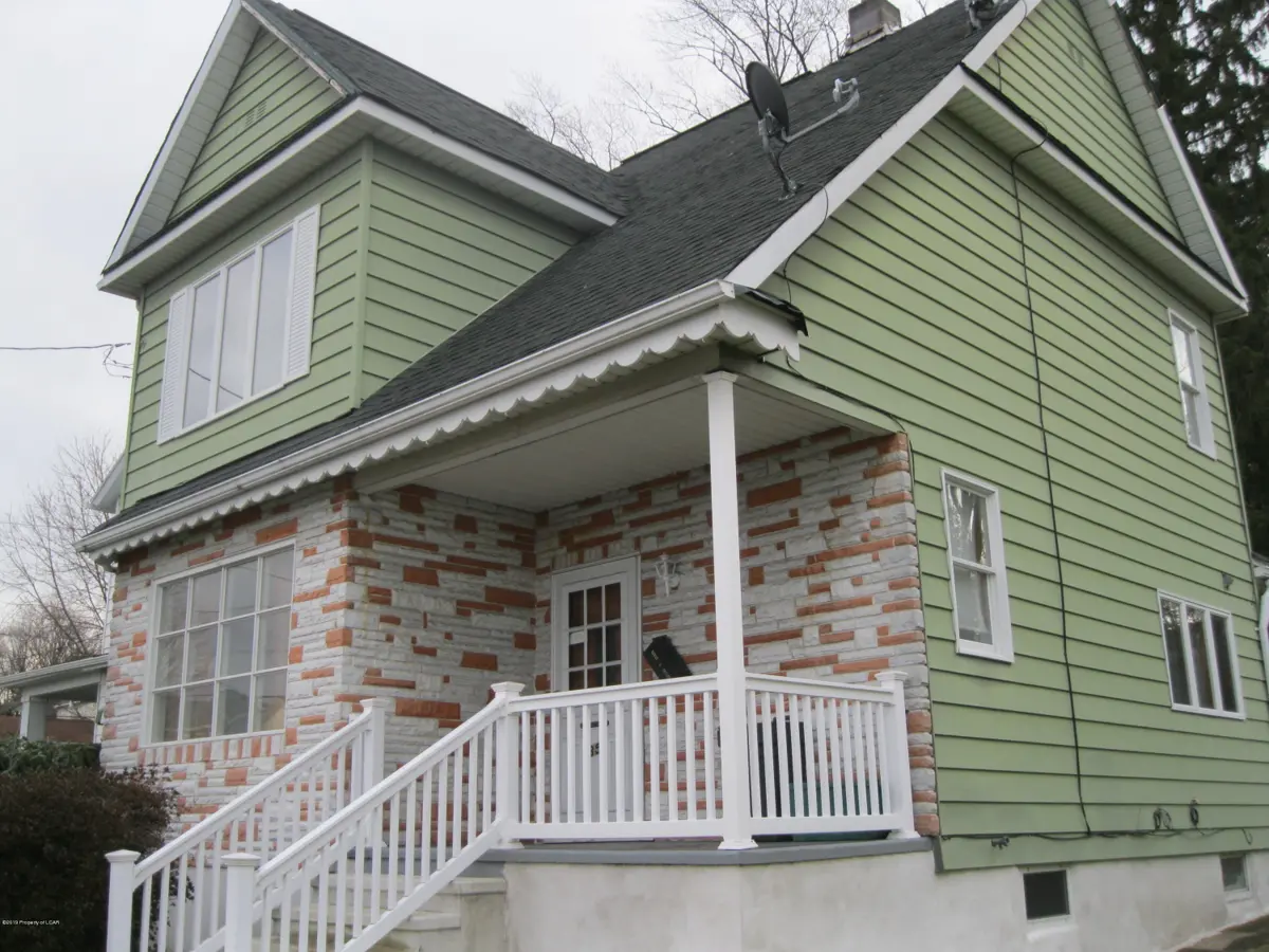 35 Washington Terrace, Pittston in Pittston