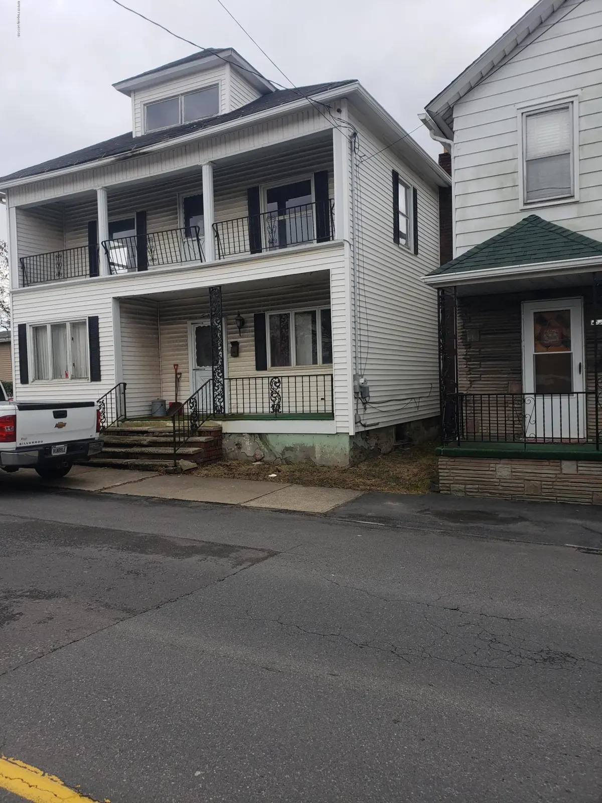 208 Main Street, Duryea in Duryea