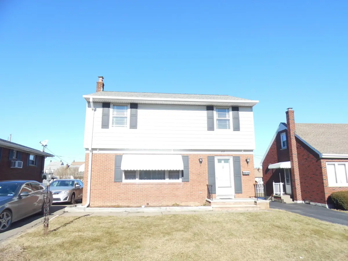437 Berner Avenue, Hazleton in Hazleton