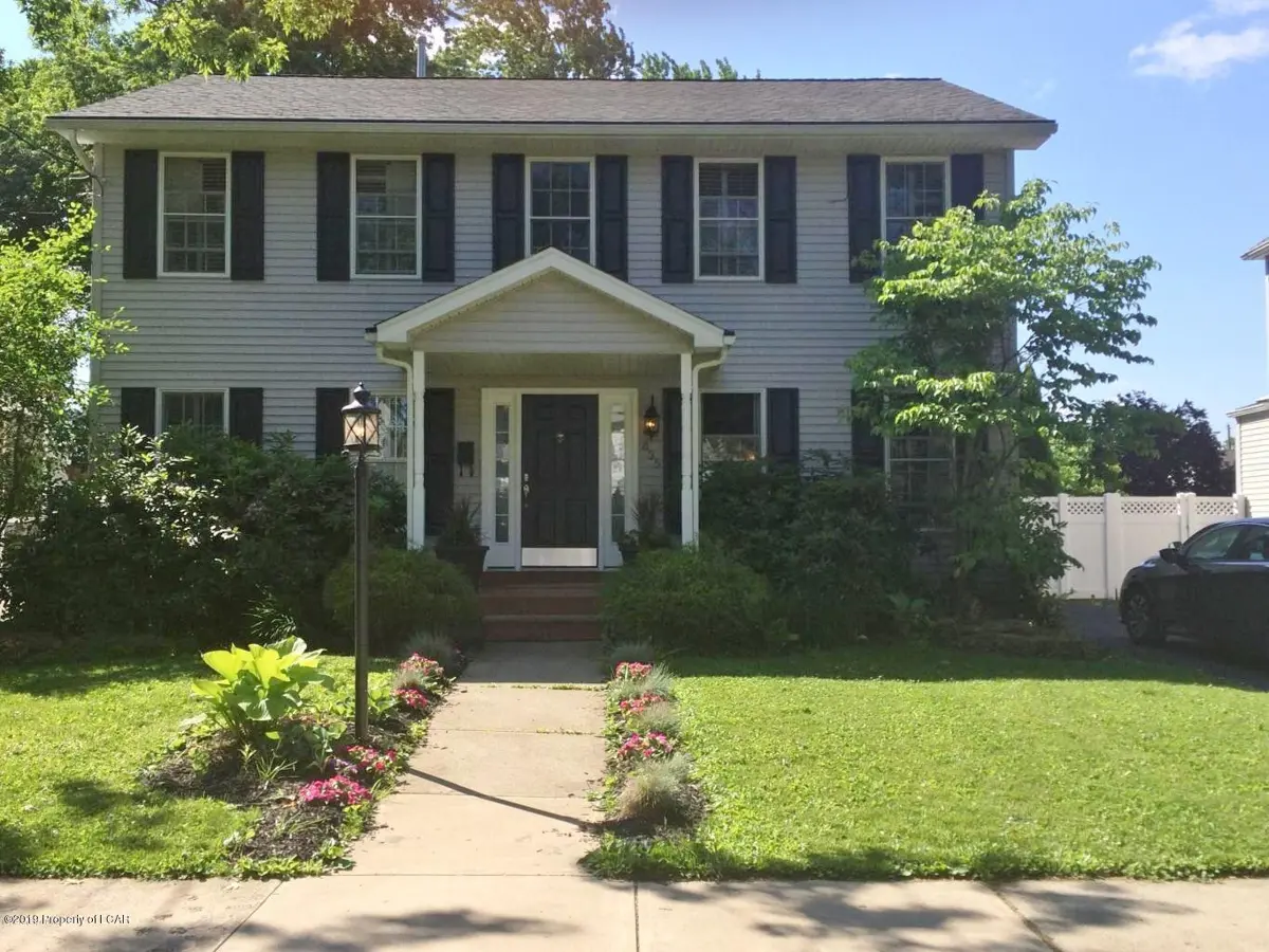 635 Meadowland Avenue, Kingston in Kingston