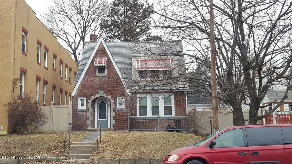 127 W Diamond Avenue, Hazleton in Hazleton