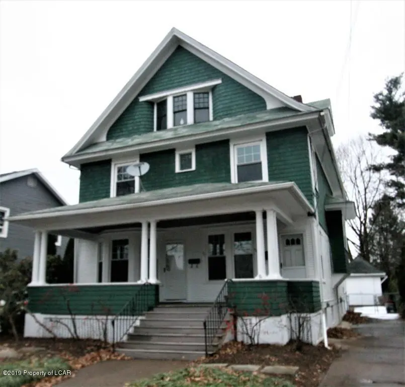 44 E Walnut Street, Kingston in Kingston