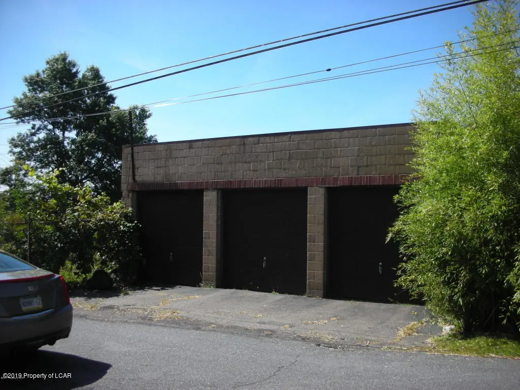 Rear 533 Arthur Street, Hazleton in Hazleton