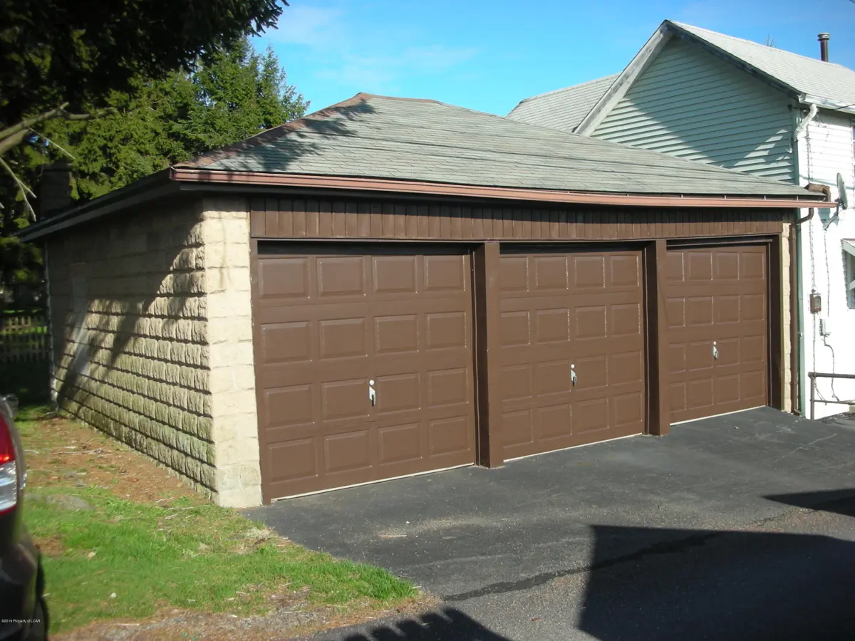 636 Garibaldi Court, Hazleton in Hazleton