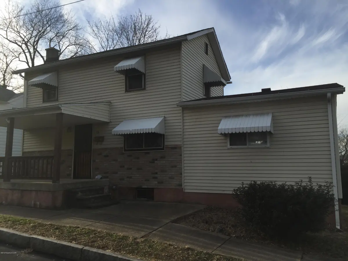 59 Frederick Street, Wilkes-Barre in Wilkes-Barre