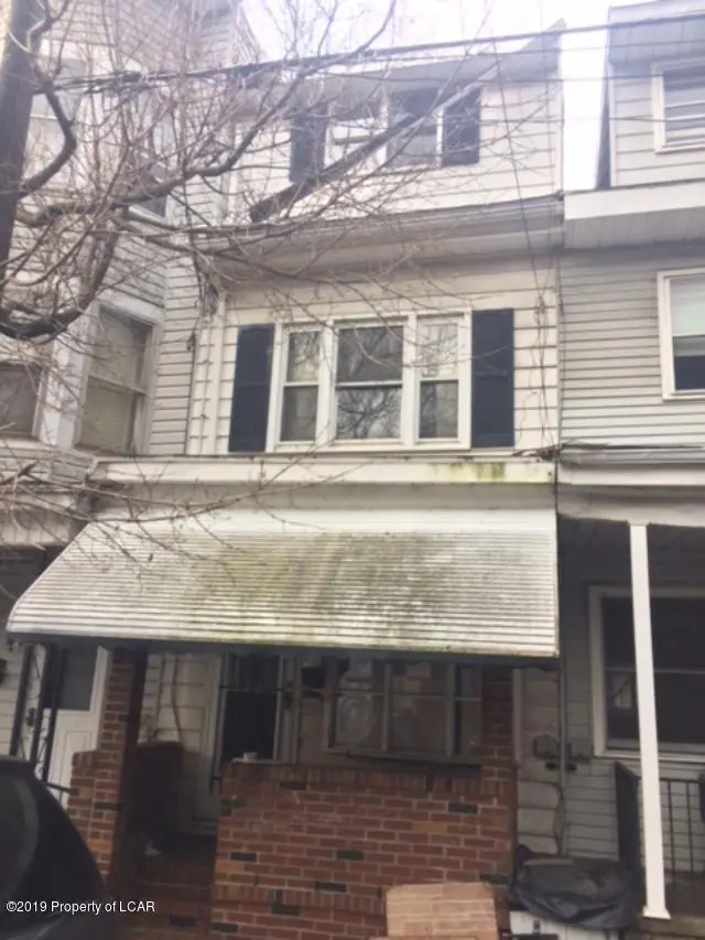 1021 E Mahanoy Street, Mahanoy City in Mahanoy City
