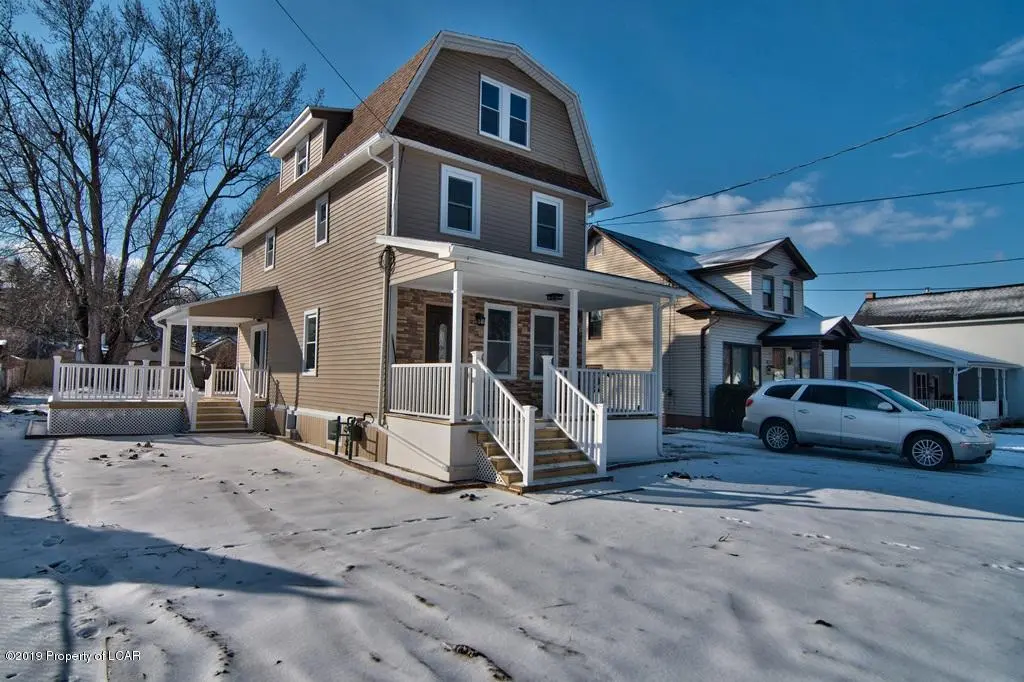 1116 Water Street, Moosic in Moosic