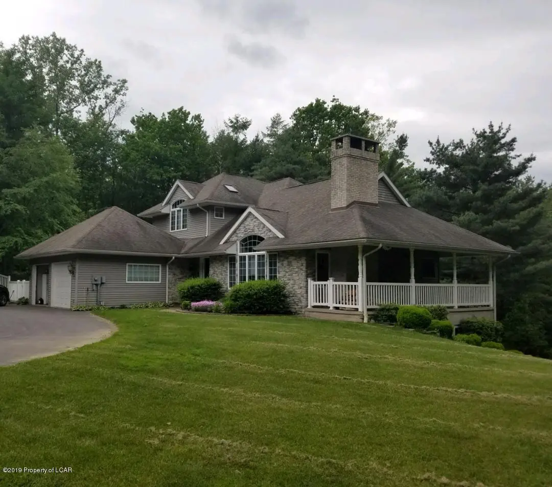 2423 S Main Street, Hanover Township in Hanover Township