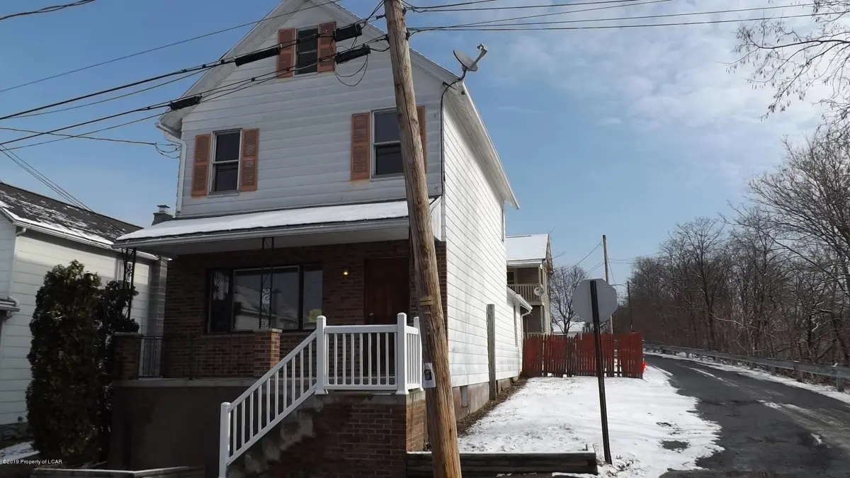 34 Thompson Street, Wilkes-Barre in Wilkes-Barre