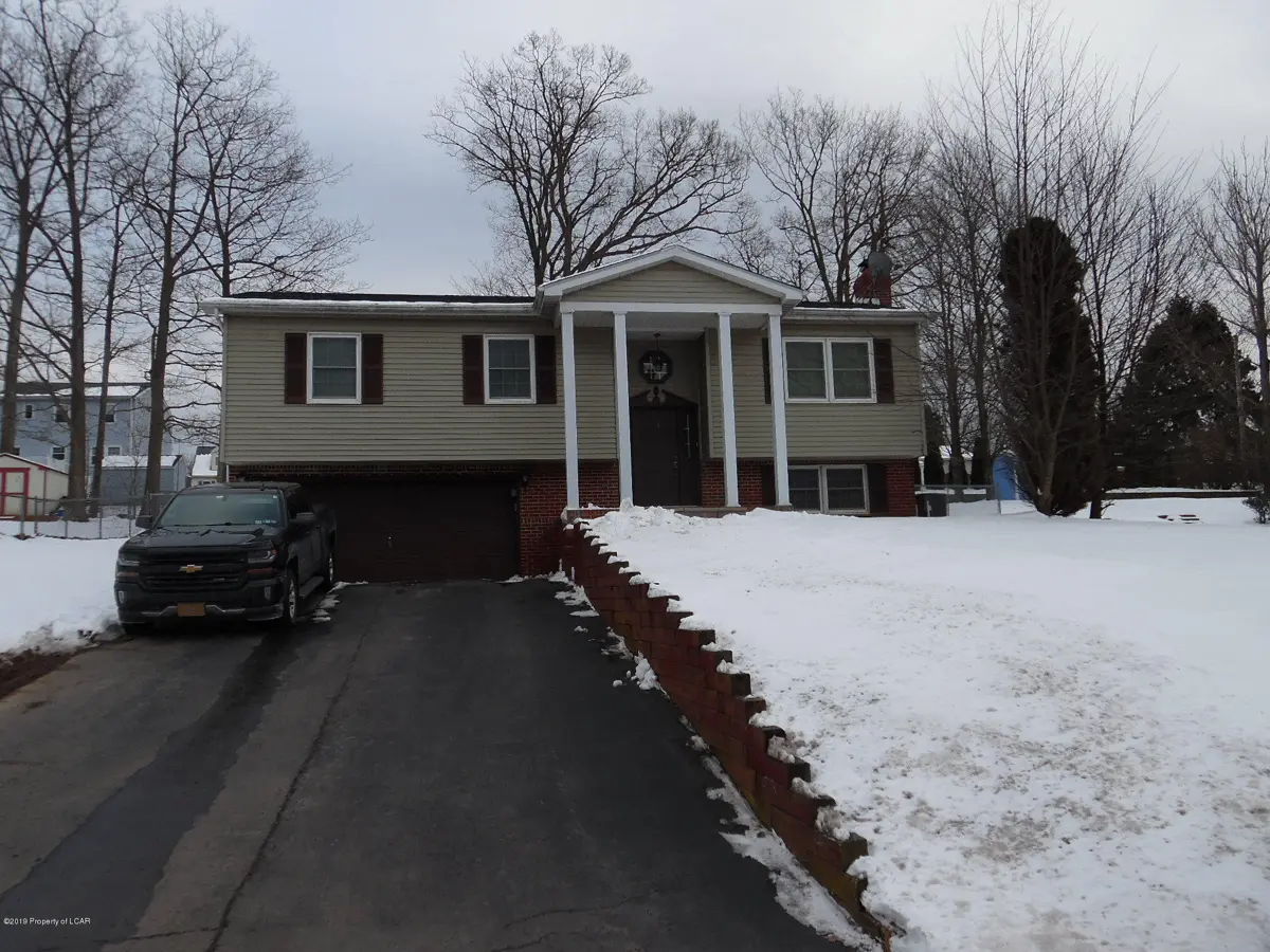 31 Valley View Drive, Mountain Top in Mountain Top