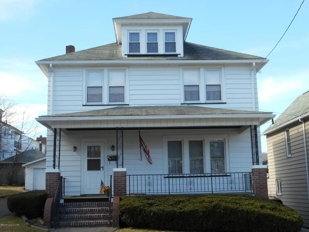171 McLean Street, Wilkes-Barre in Wilkes-Barre
