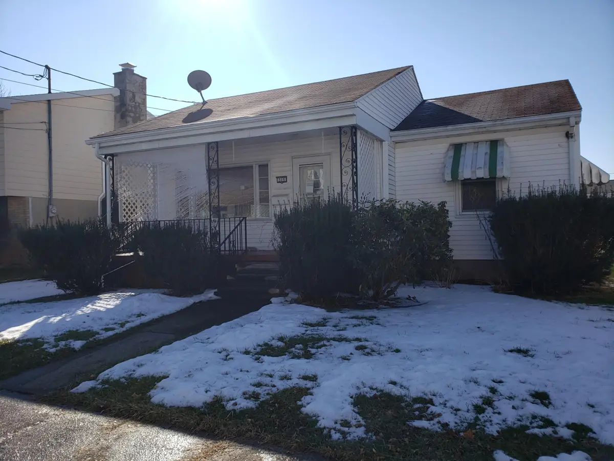 319 Chase Street, West Pittston in West Pittston