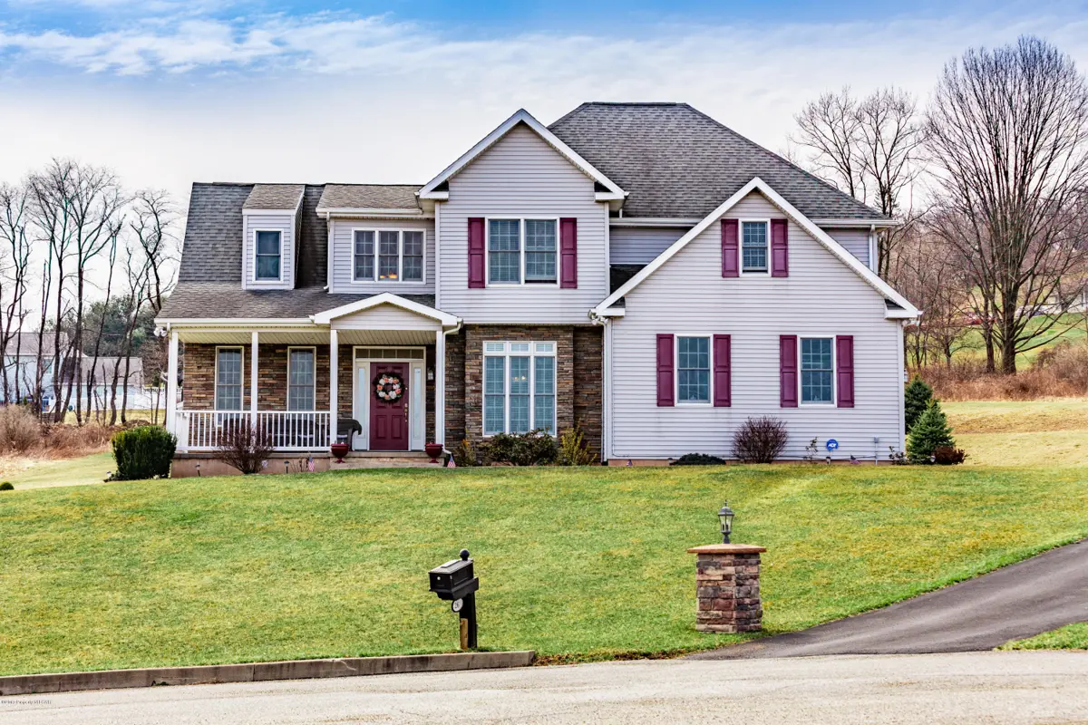 26 Royal Crest Drive, Sugarloaf in Sugarloaf