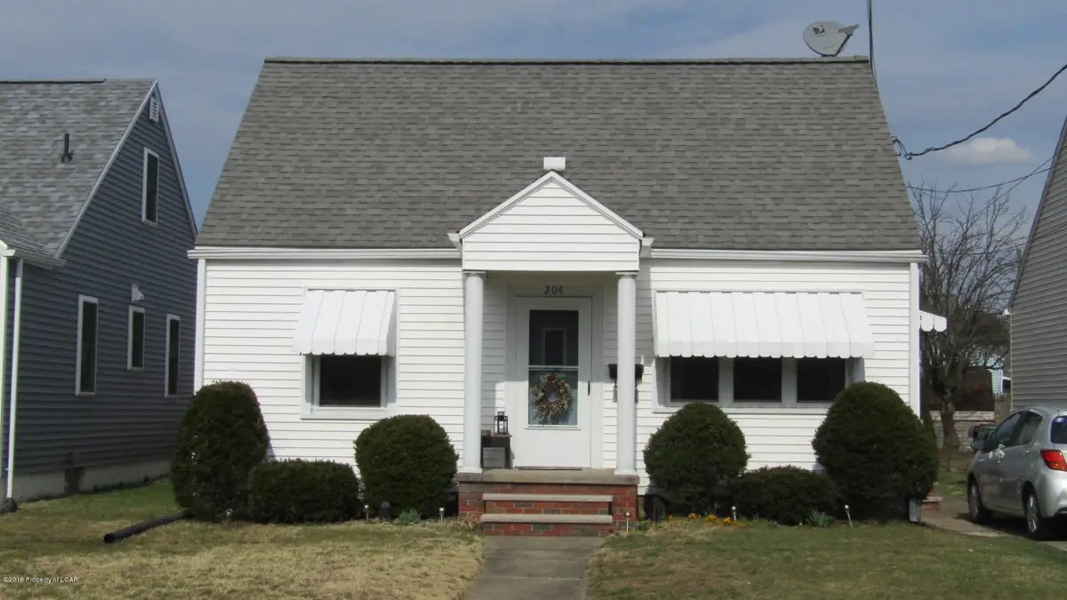 204 Washington Avenue, West Wyoming in West Wyoming