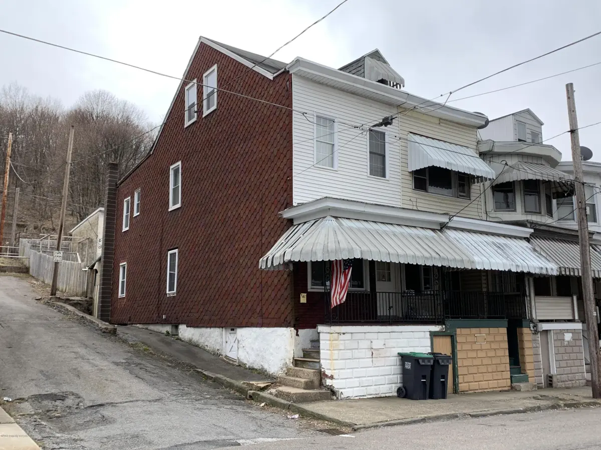 238 E Mahanoy Street, Mahanoy City in Mahanoy City