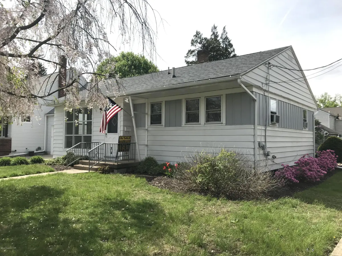 600 Tioga Avenue, Kingston in Kingston