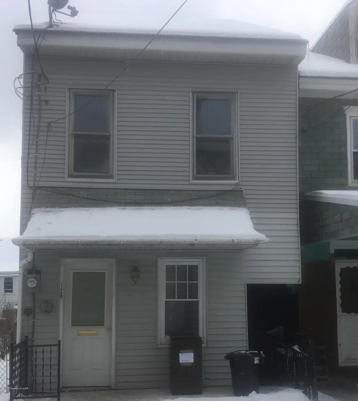 128 E Penn Street, Shenandoah in Shenandoah