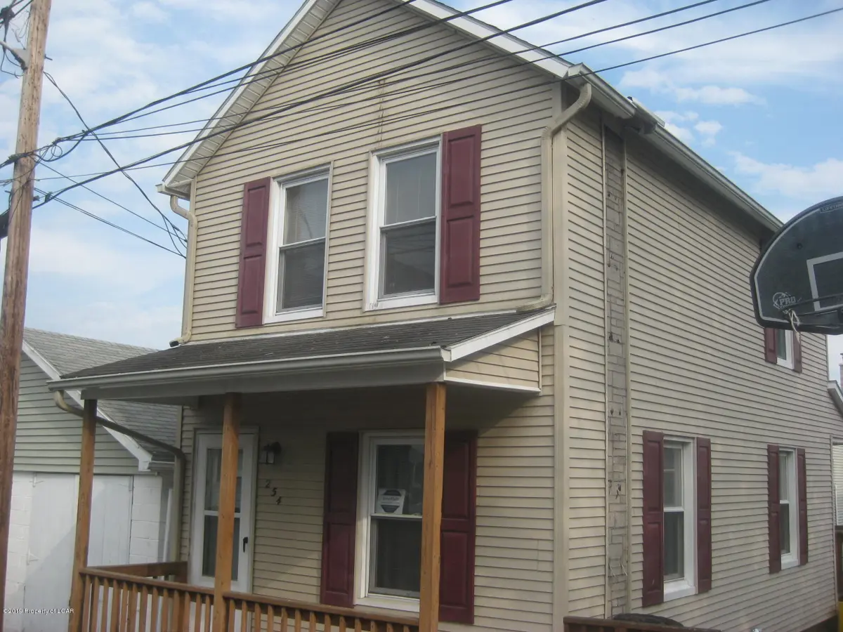 254 E Grand Street, Nanticoke in Nanticoke