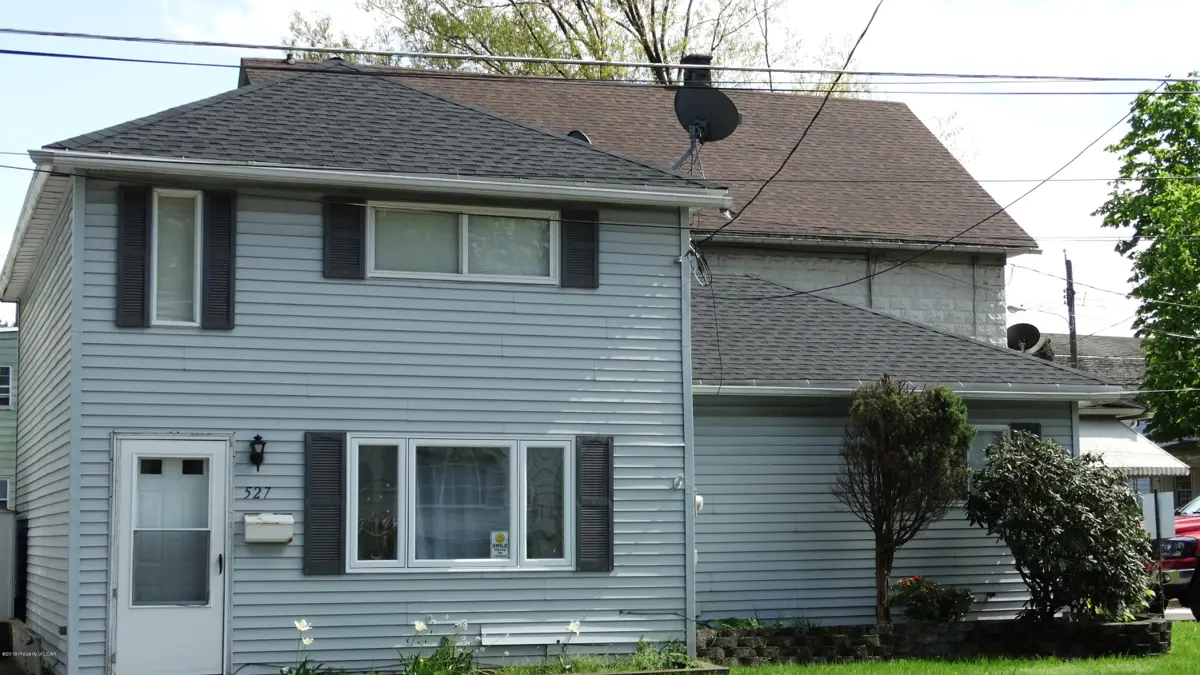 527-529 Schuyler Avenue, Kingston in Kingston