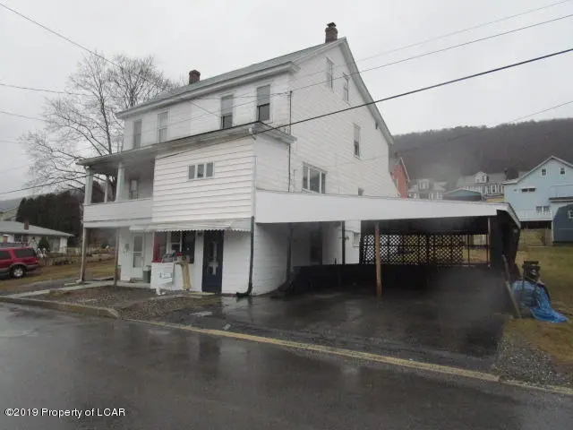 125 E Mill Street, Nesquehoning in Nesquehoning