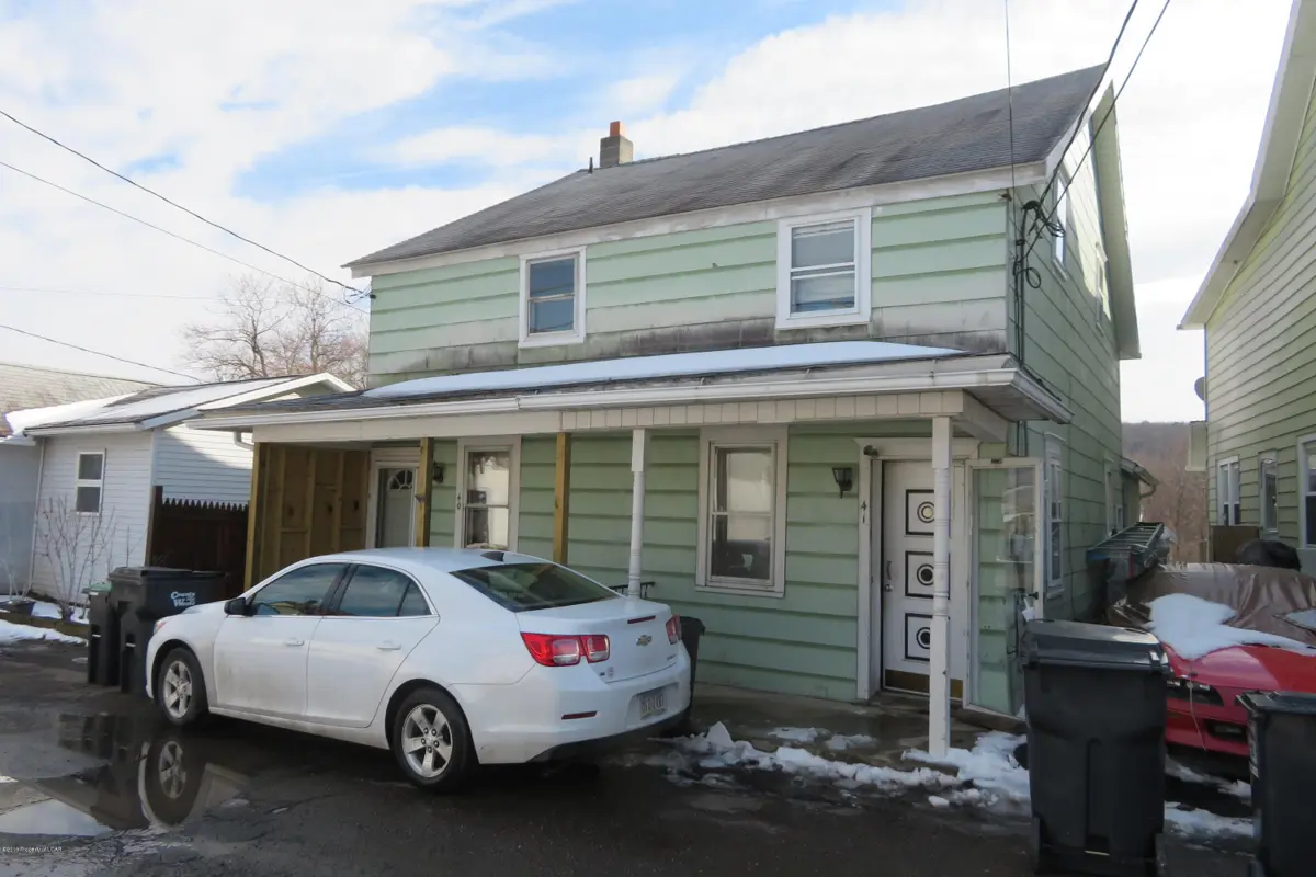 41 Penrose Street, Beaver Meadows in Beaver Meadows