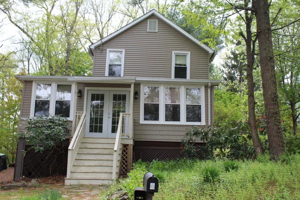 4 Vandermark Avenue, Mountain Top in Mountain Top
