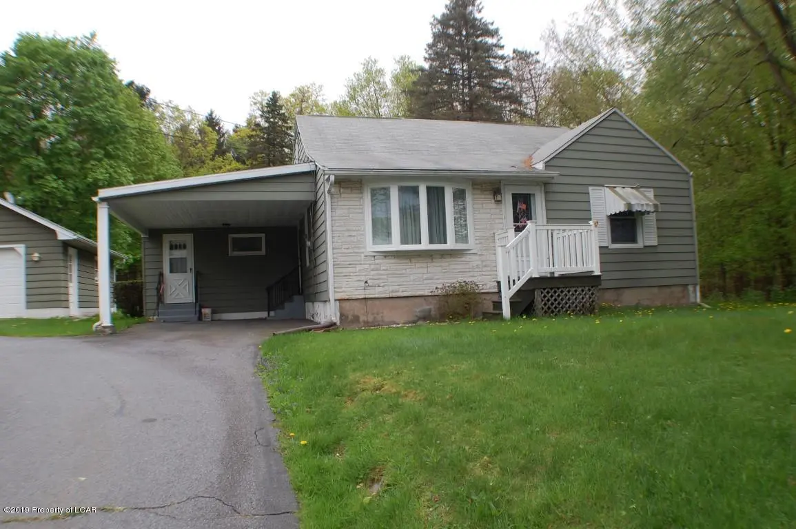 454 S Mountain Boulevard, Mountain Top in Mountain Top