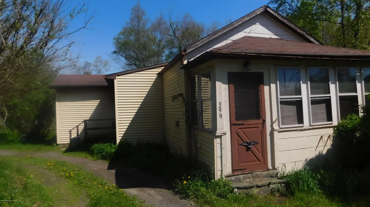 399 Follies Rd., Shavertown in Shavertown