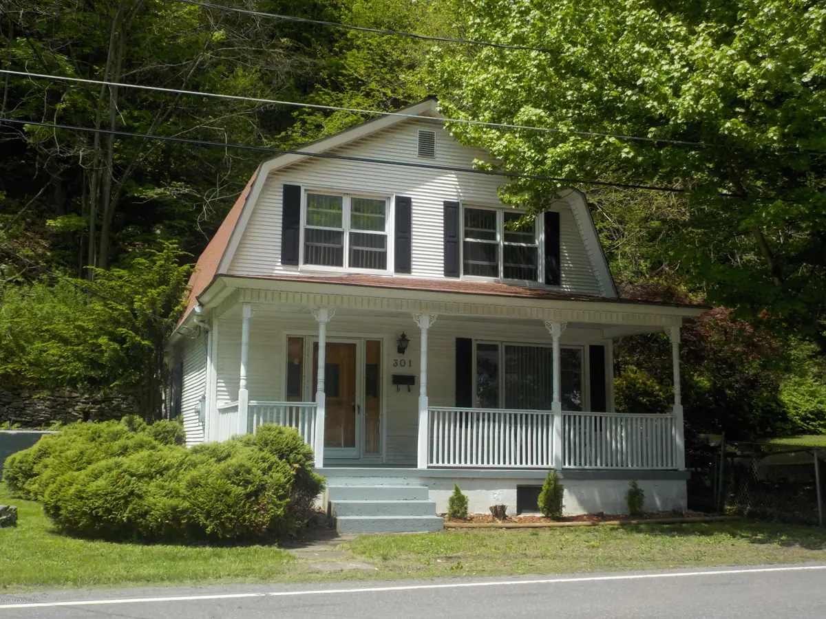 301 N Mill Street, West Nanticoke in West Nanticoke