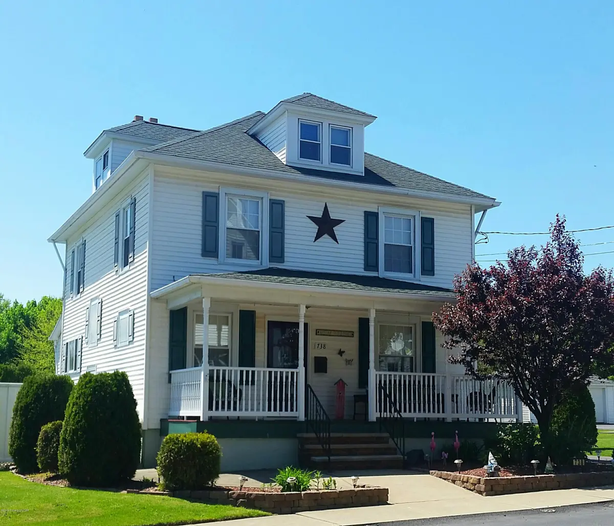 738 North Street, Luzerne in Luzerne